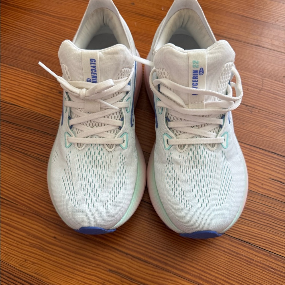 Brooks Glycerin 22 White and Blue Women's Sneakers